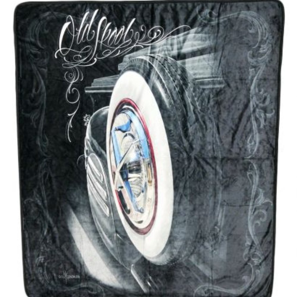 Sherpa SLAM old Skool throw blanket NWT by DGA